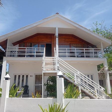 Golden Beach Cottages トリンコマリー エクステリア 写真