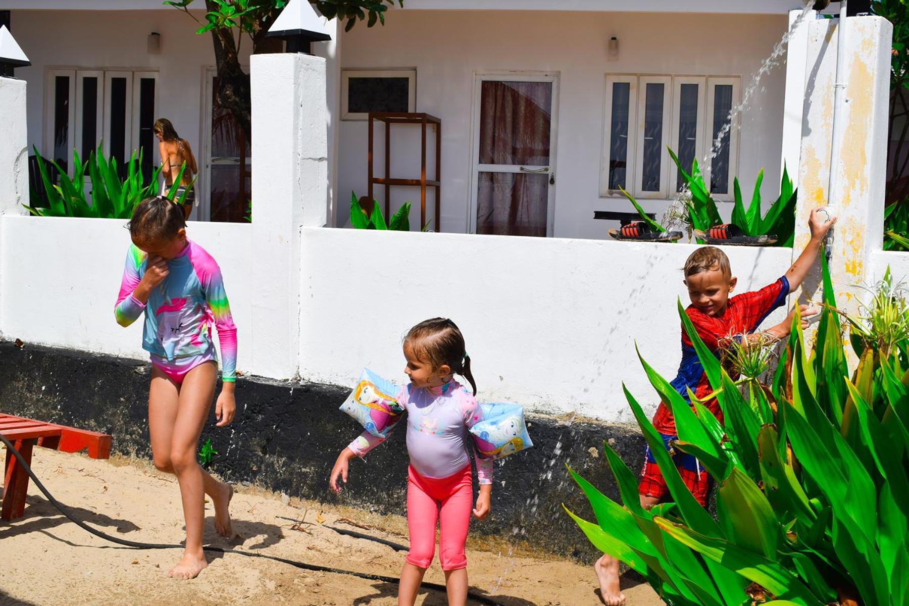 Golden Beach Cottages トリンコマリー エクステリア 写真